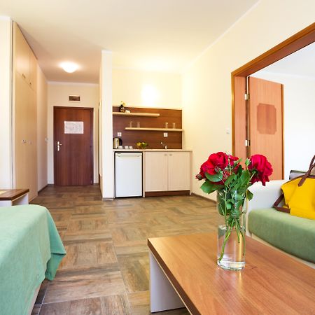 Ljuljak Hotel Zlate písky Exteriér fotografie