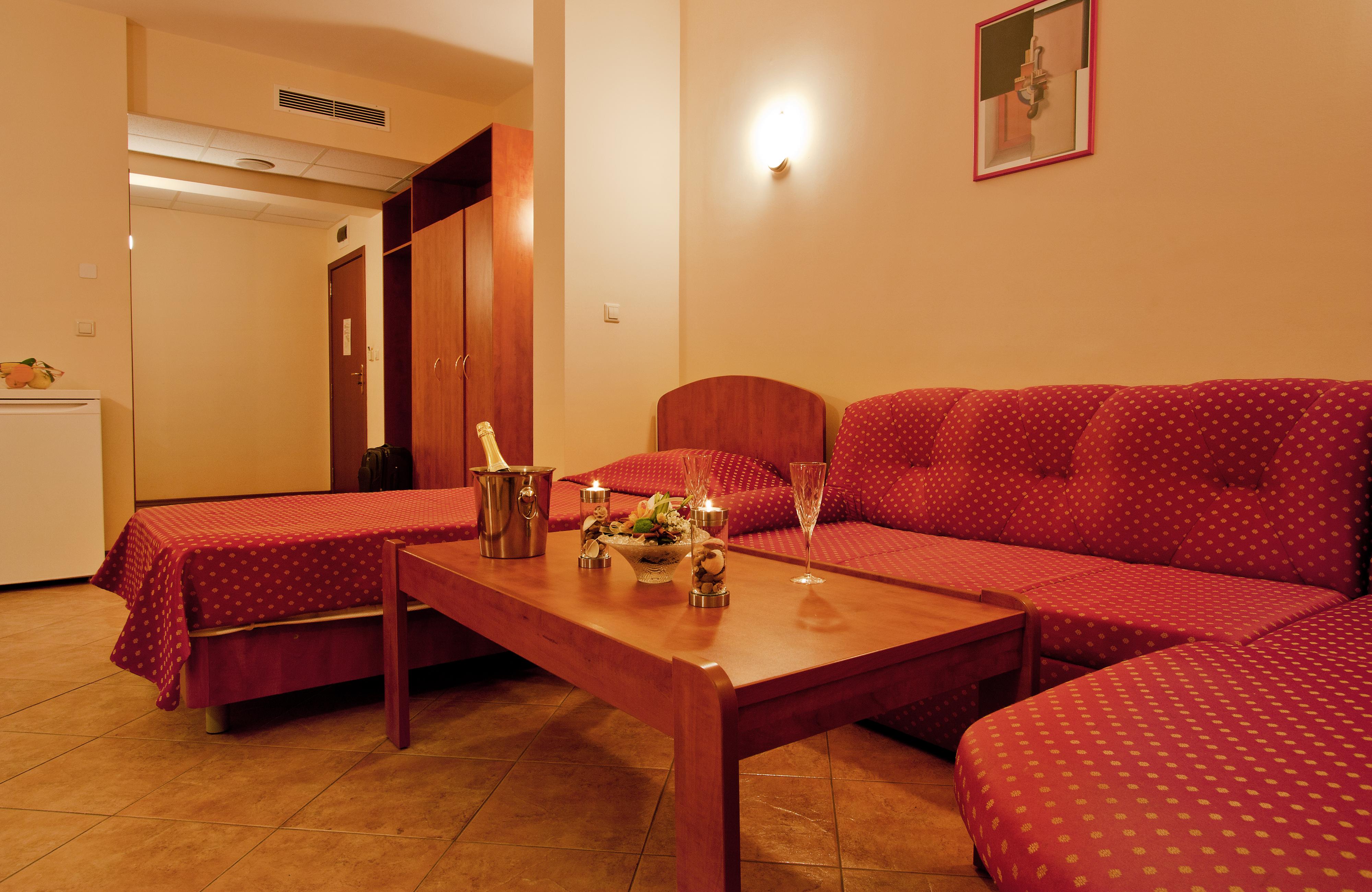 Ljuljak Hotel Zlate písky Exteriér fotografie
