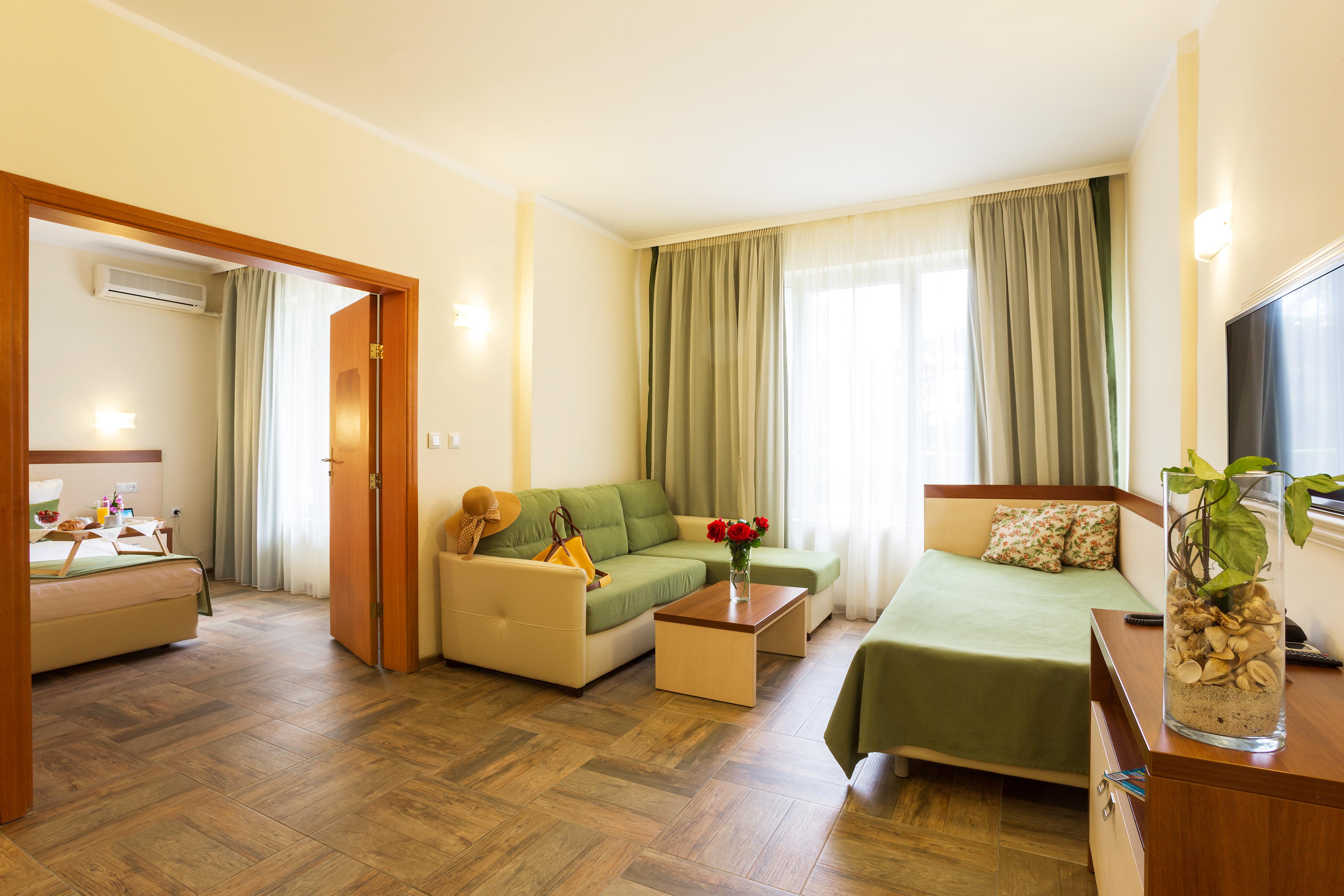 Ljuljak Hotel Zlate písky Exteriér fotografie