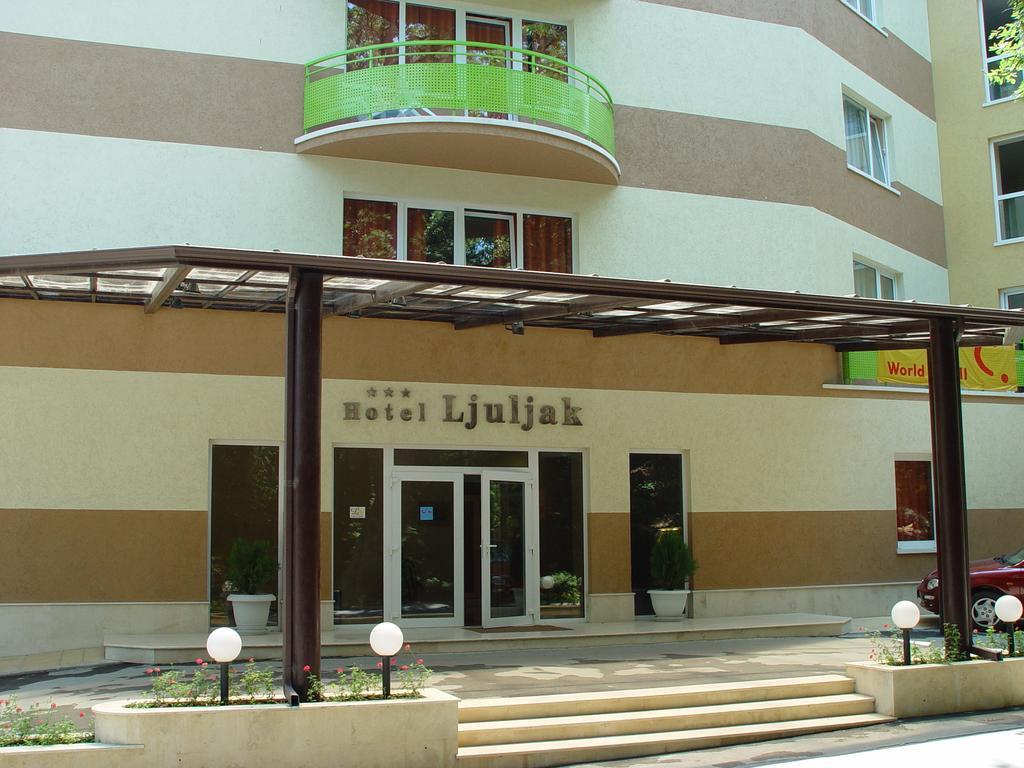 Ljuljak Hotel Zlate písky Exteriér fotografie