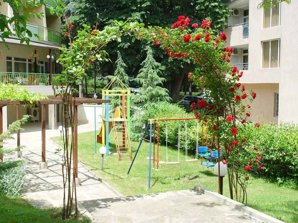 Ljuljak Hotel Zlate písky Exteriér fotografie