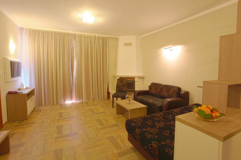 Ljuljak Hotel Zlate písky Exteriér fotografie